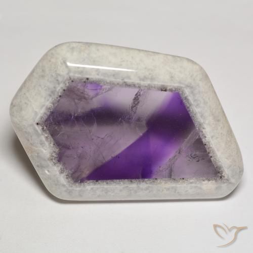 22.06 克拉紫水晶晶洞切片宝石| 20.7 x 20.3 mm | GemSelect