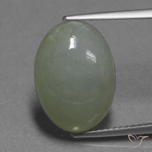 6.79 克拉绿色翡翠宝石| 椭圆形切割| 11.9 x 10.8 mm | GemSelect